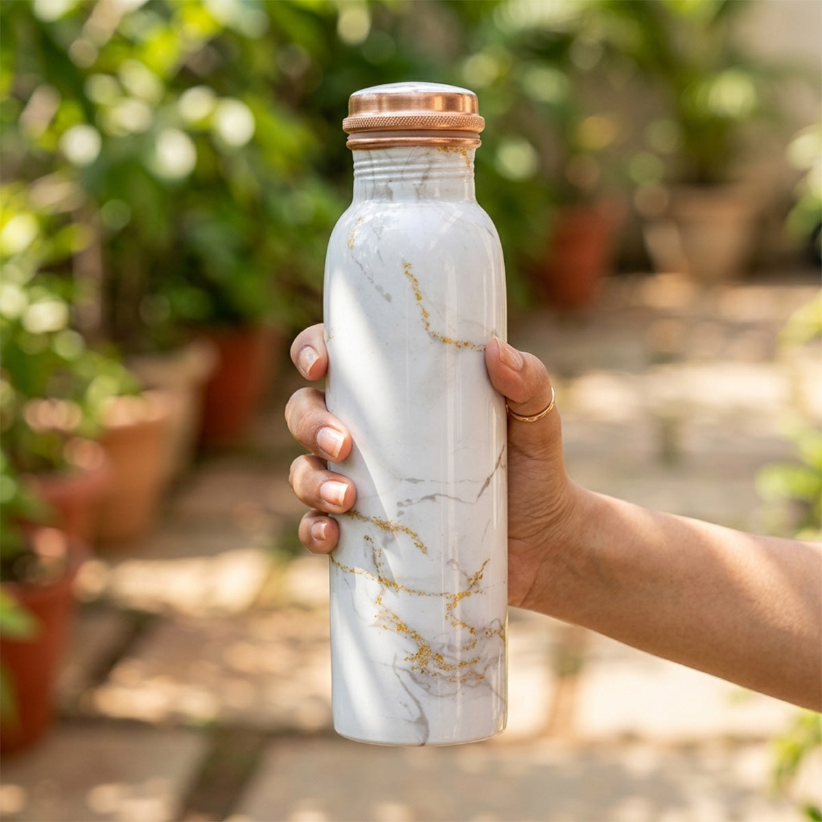 Ivory Gold Vein copper bottle with leakproof cap