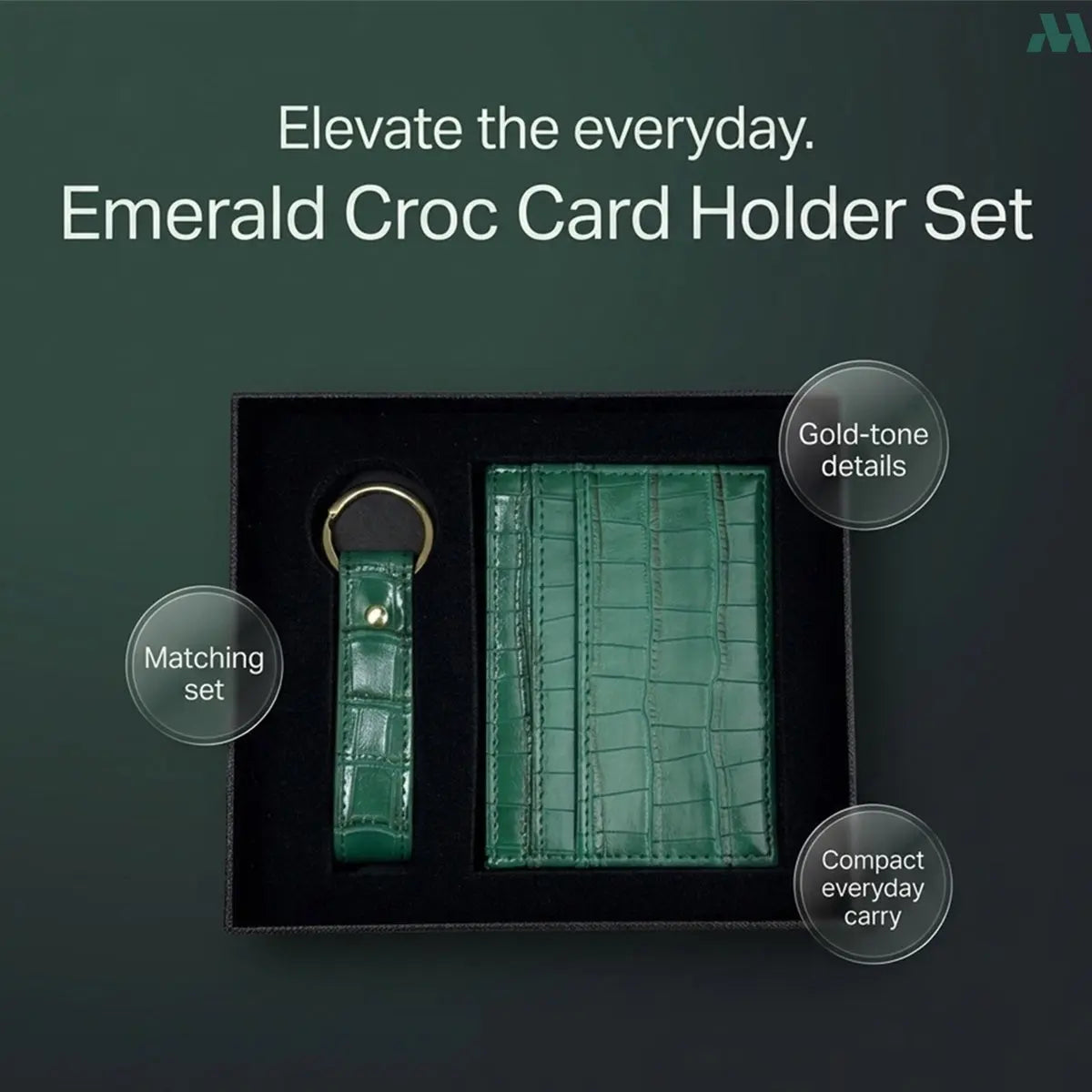 Crocodile green card holder keychain detail