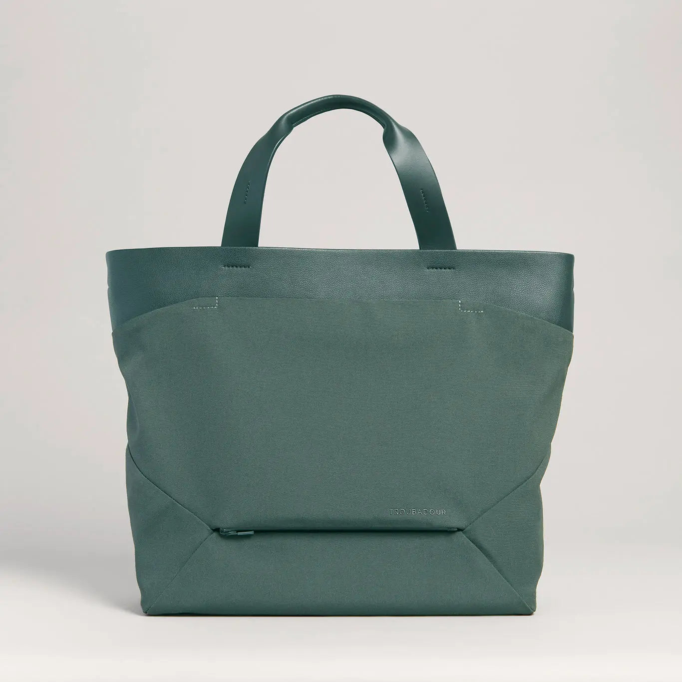 Ultimate Blend of Style and Function: The Apex Everyday Tote Troubadour