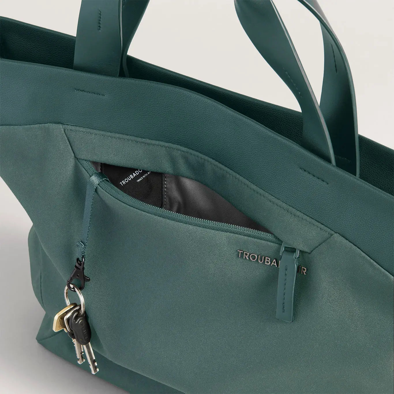 Ultimate Blend of Style and Function: The Apex Everyday Tote Troubadour