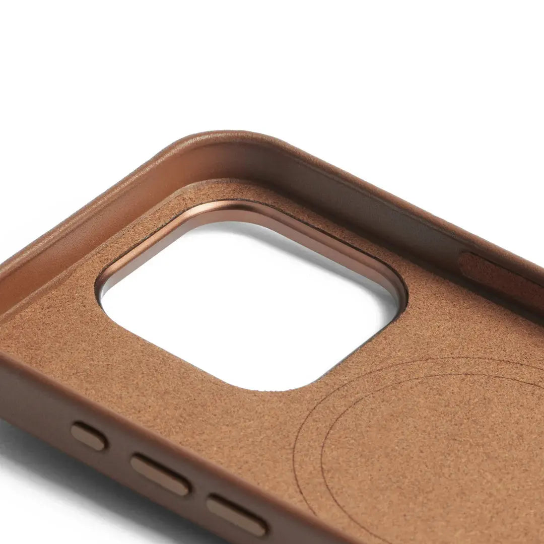 Mujjo Leather Phone Case - Fits iPhone 15 Pro - MagSafe Compatible - Premium European Leather - Enhanced Phone & Camera Lens Protection - Crafted with Recycled Materials - Slim Profile -Tan MUJJO