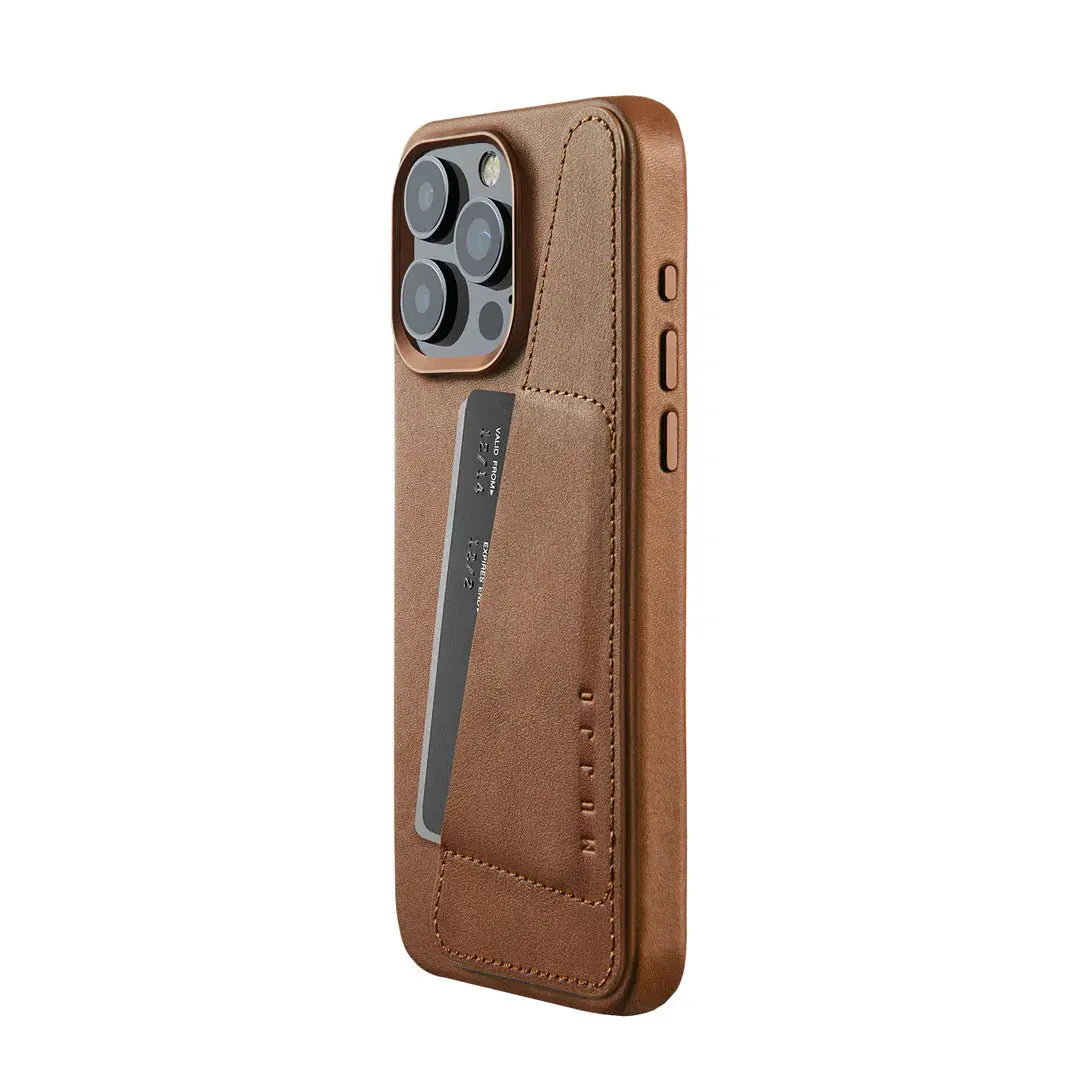 Mujjo Leather Wallet Phone Case for iPhone 15 Pro Max Dark Tan| MagSafe Compatible, Enhanced Protection, European Leather MUJJO