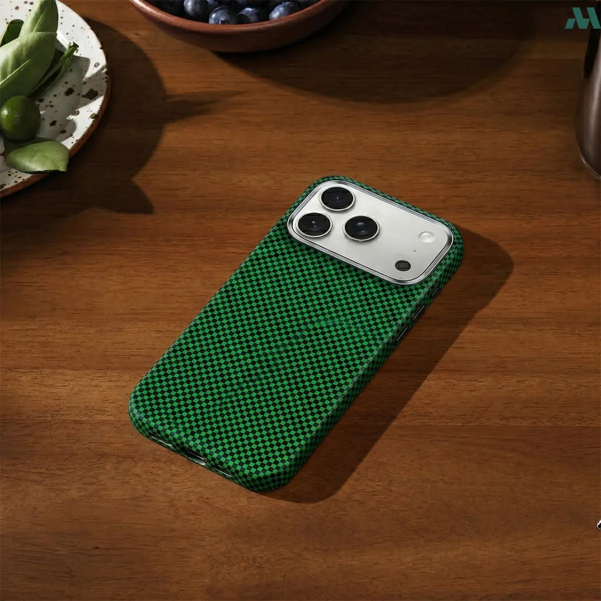 Mobcos Aramid Fiber Magnetic Case for iPhone 17 Pro / Pro Max (Check Green) MOBCOS