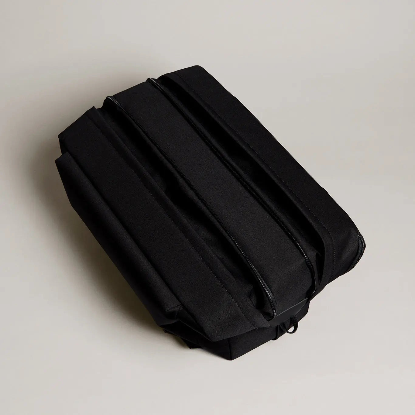 Stylish and Functional Travel Essential The Orbis Duffle Troubadour