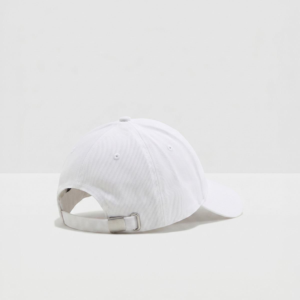 Mobcos White Baseball Cap – Adjustable Unisex Hat for Running, Workouts, Travel & Outdoor Activities | Comfortable Everyday Baseball Cap for Men & Women MOBCOS